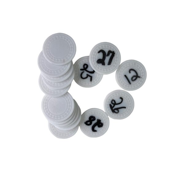 Poker Game Set with Leather Travel Case Chips 2 Card Decks Dice Vintage - Picture 4 of 6